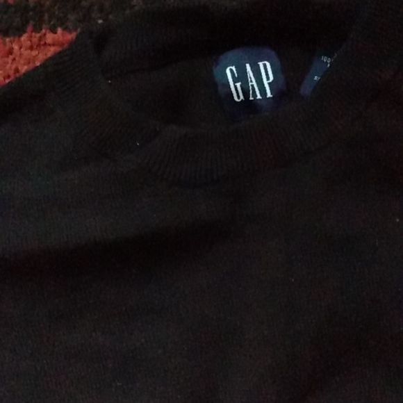 Gap Sweater - Picture 5 of 9